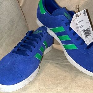 Adidas Men’s Original Gazelle Royal Blue, Green Energy & white sneakers, Size 8